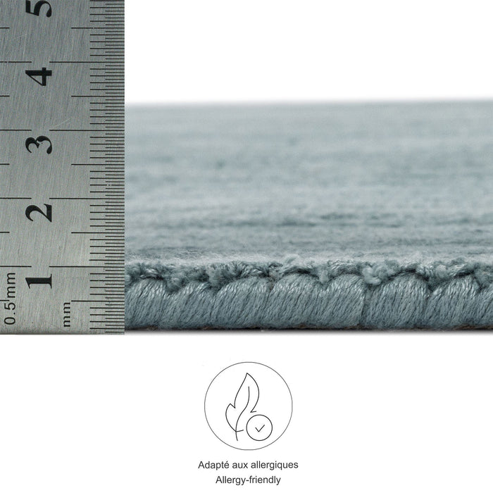 Theko handgeweven viscose tapijt Star 70x140 cm - Lichtturkoois