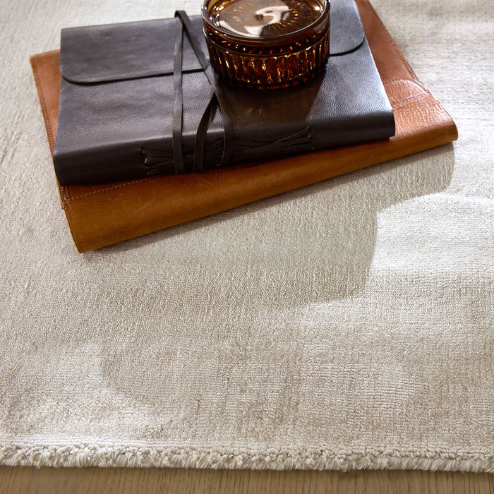 Theko handgeweven viscose tapijt Star 190x290 cm - Crème