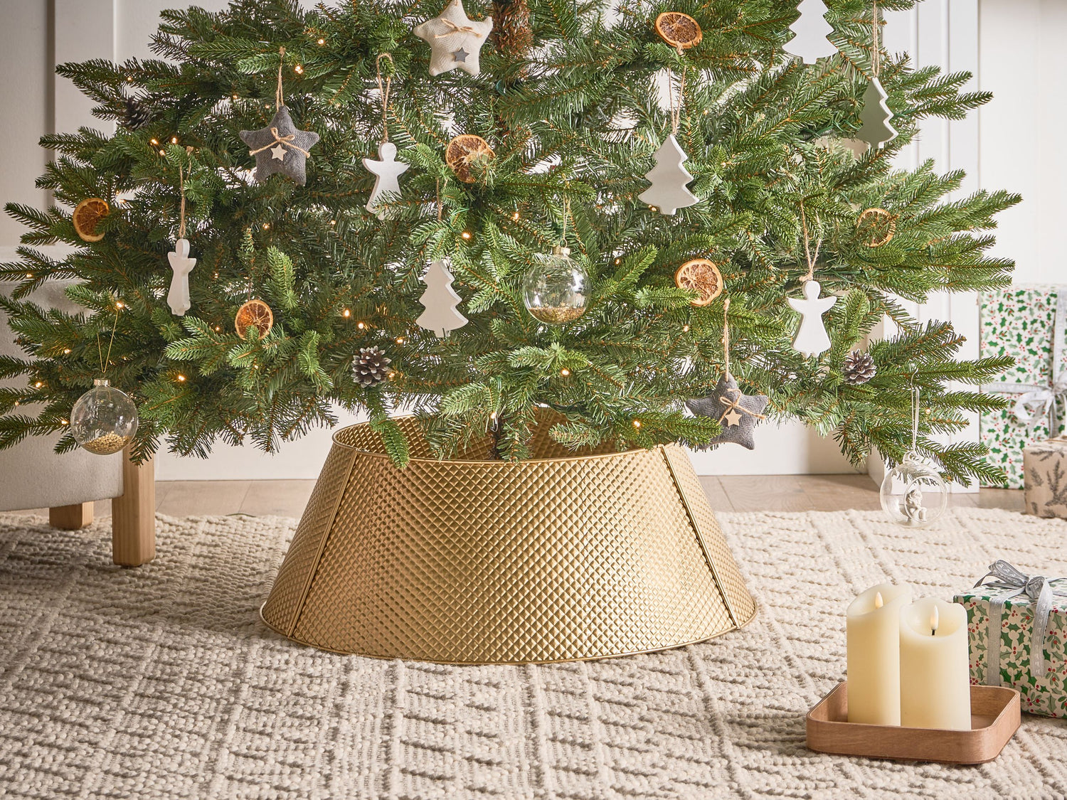 Beliani - LAPUA - Kerstboomrok - Goud - IJzer