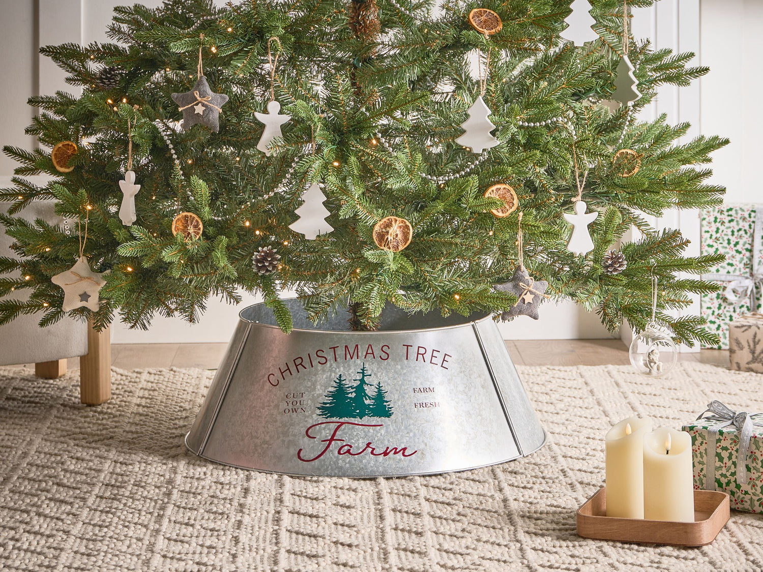 Beliani - ROVANIEMI - Kerstboomrok - Zilver - IJzer