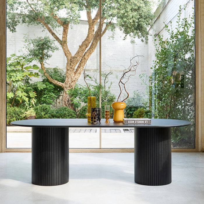 sweeek - Ovale eettafel rubberhout en eikenfineer 8 plaatsen