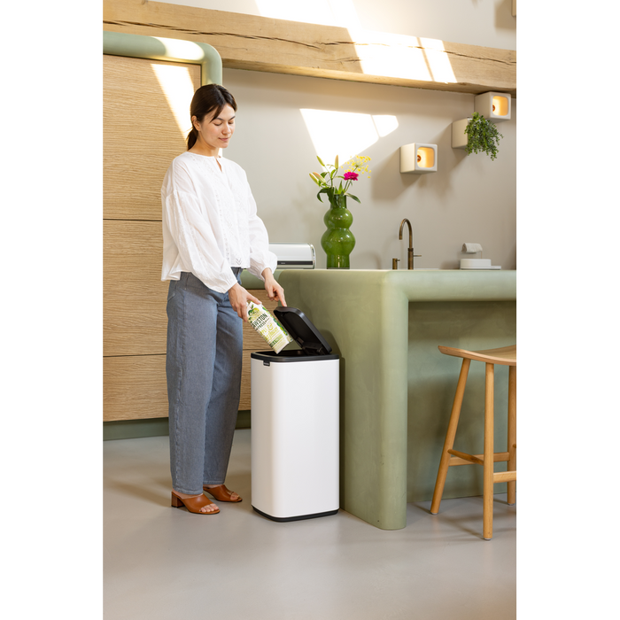Brabantia Bo Touch Bin, 30 liter - White