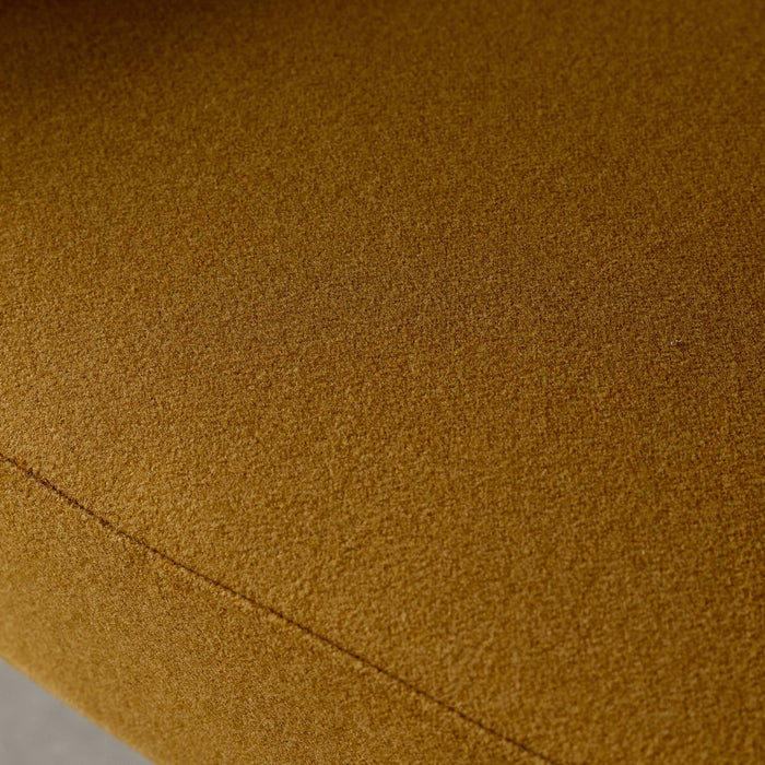 sweeek - Fauteuil stof gebogen rugleuning metalen frame