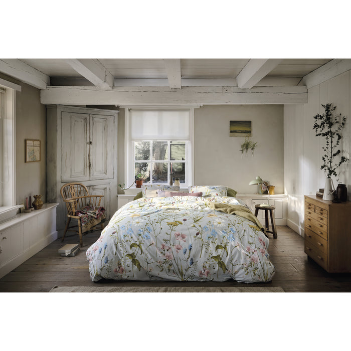 Ariadne at Home Bloom  Dekbedovertrek 200 x  200/220 cm - Blauw