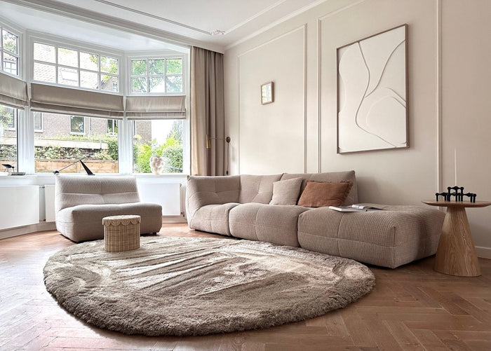 Organisch hoogpolig vloerkleed Odelia stone - Interieur05