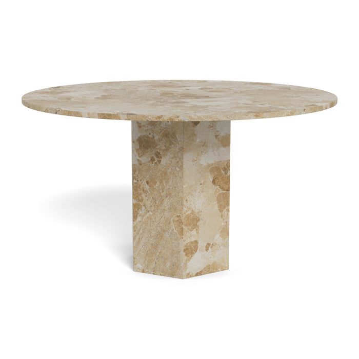 by fonQ Mareo Eettafel