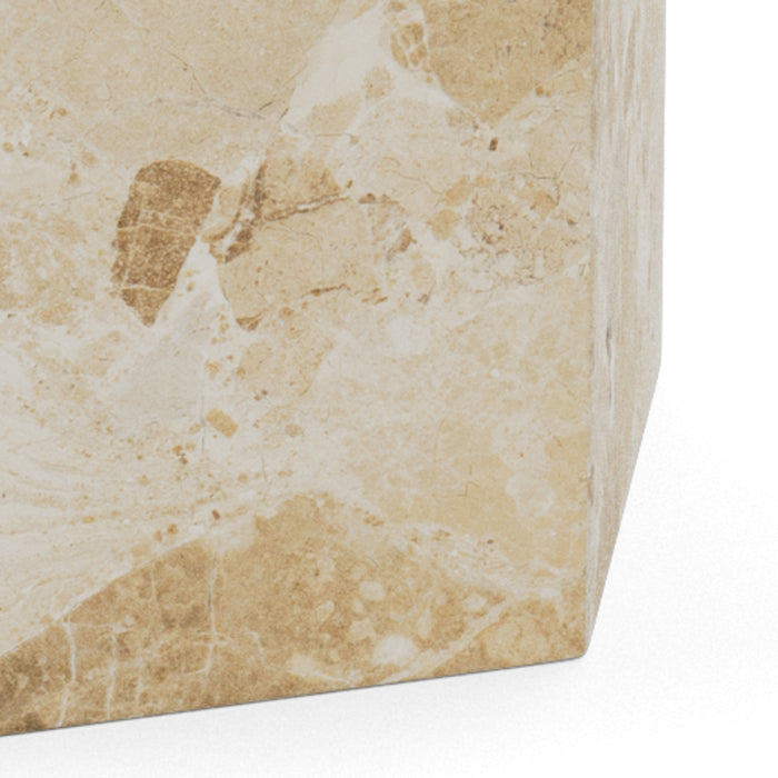 by fonQ Mareo Eettafel