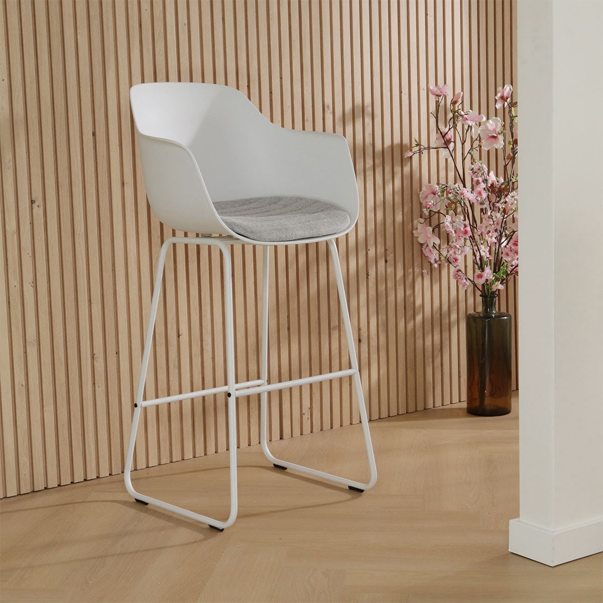 Nolon Nino-Liz Barkruk Wit - Lichtgrijs Kussen - Wit Frame - 65 cm