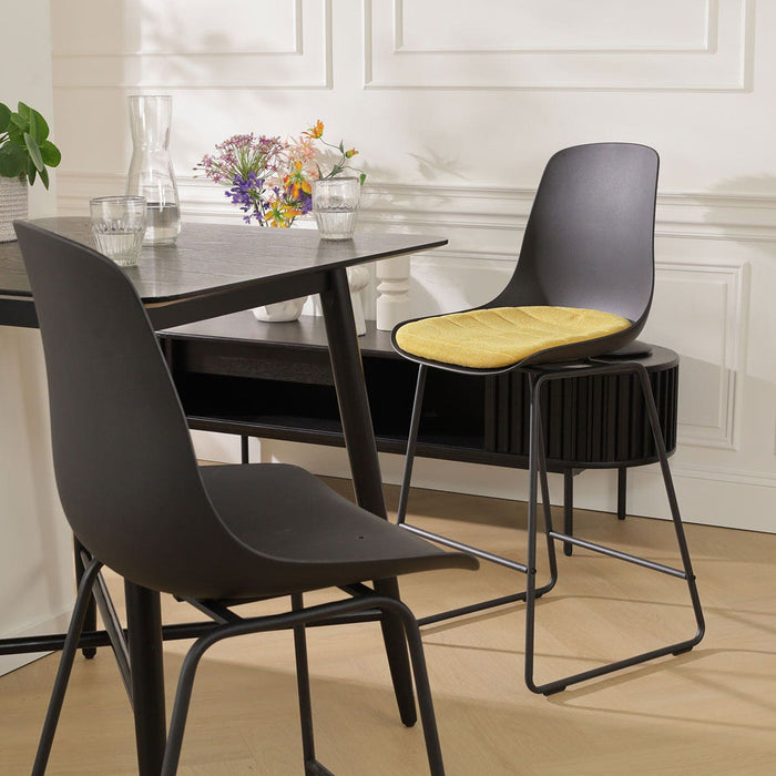 Nolon Nino-Liv Barkruk Zwart - Okergeel Kussen - Zwart Frame - 65cm