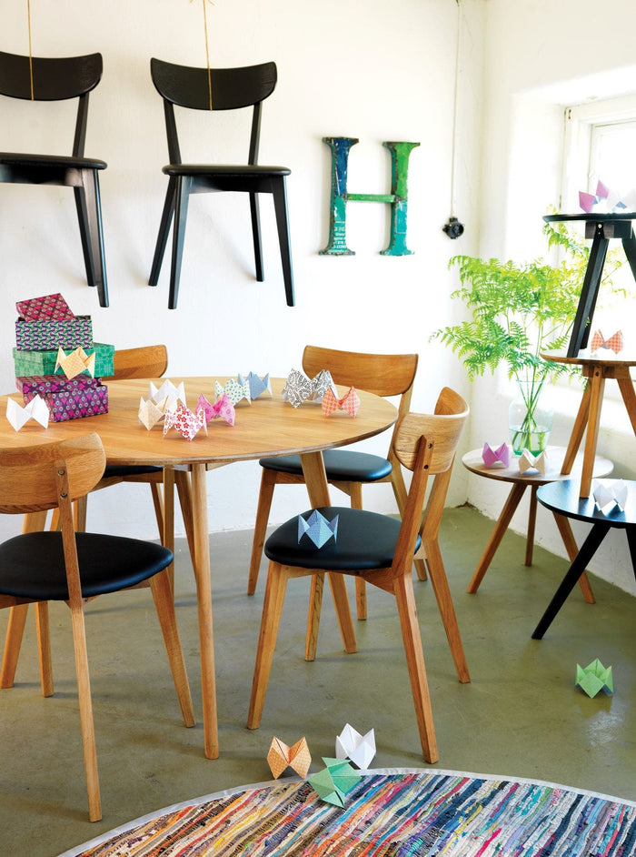 Rowico Home Ami Eikenhouten Eetkamerstoel Naturel - Zwart Zitkussen