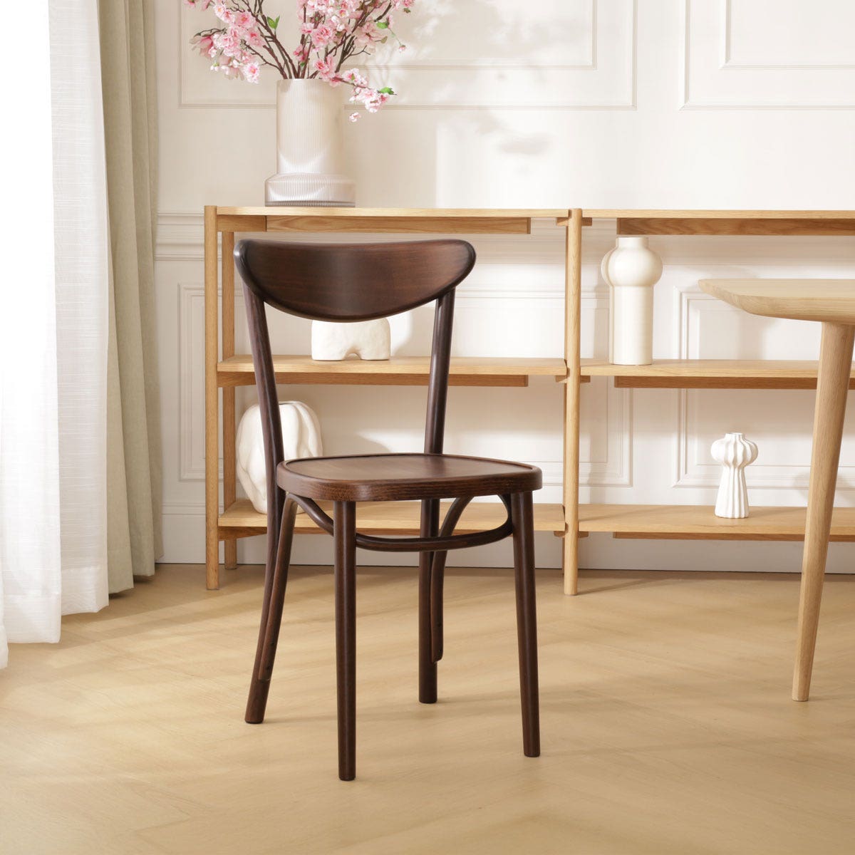 Fameg Musa Houten Bistrostoel Walnoot