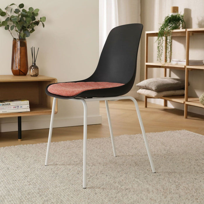 Nolon Nora-Liv Eetkamerstoel Zwart - Terracotta Kussen - Witte Poten