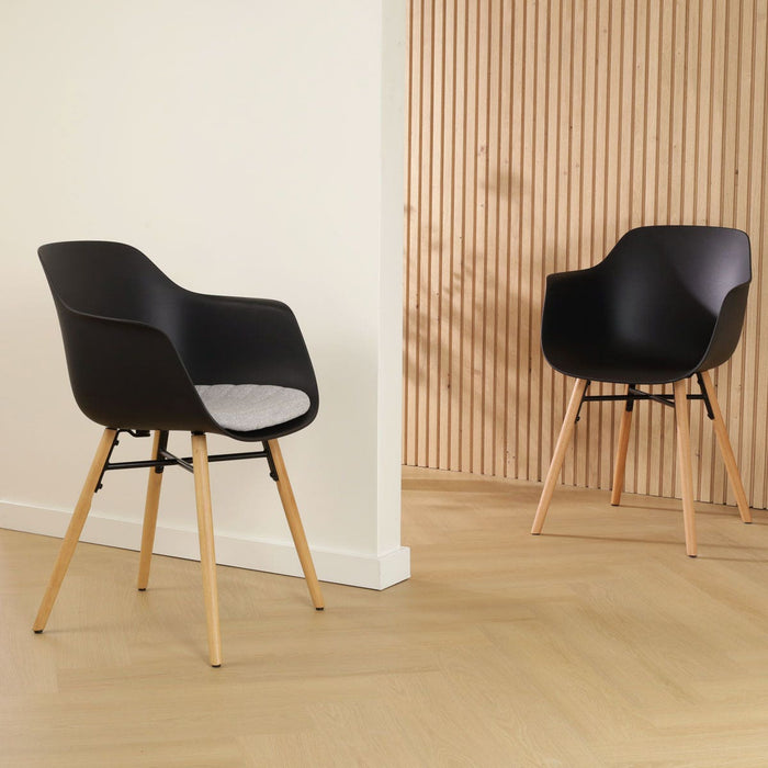 Nolon Nena-Liz Eetkamerstoel Zwart - Armleuning - Lichtgrijs Kussen