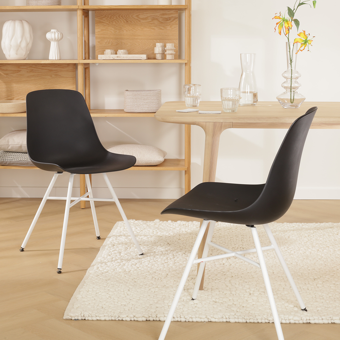 Nolon Noa-Pip eetkamerstoel zwart - wit onderstel
