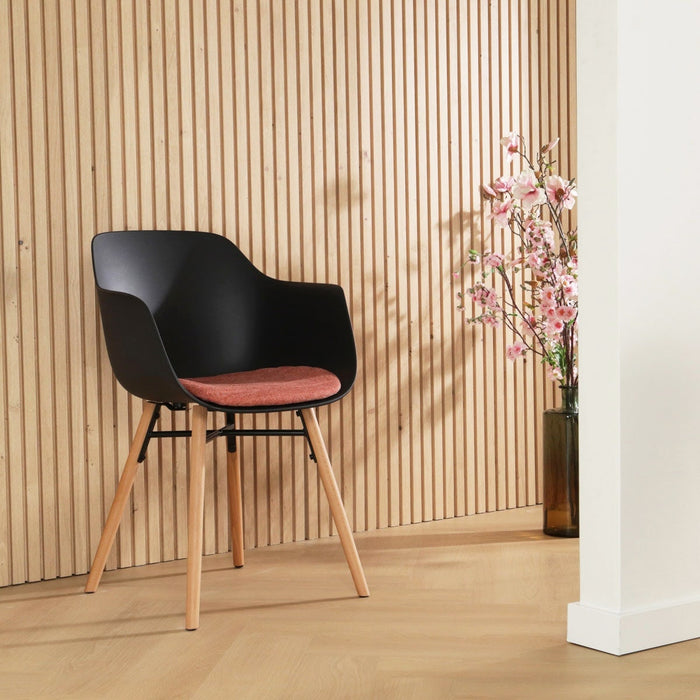 Nolon Nena-Liz Eetkamerstoel Zwart - Armleuning - Terracotta Kussen