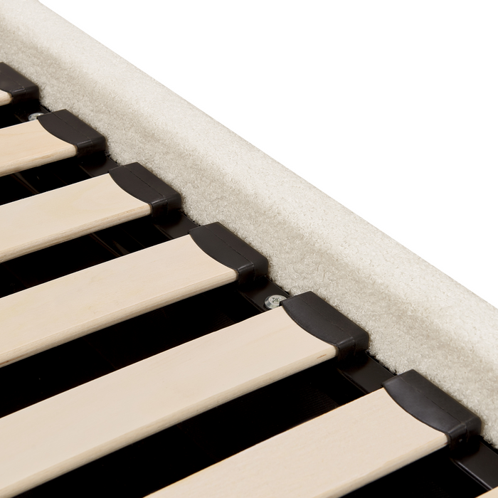 Beliani-CHADENET-Tweepersoonsbed-Gebroken wit-180 x 200 cm-Bouclé