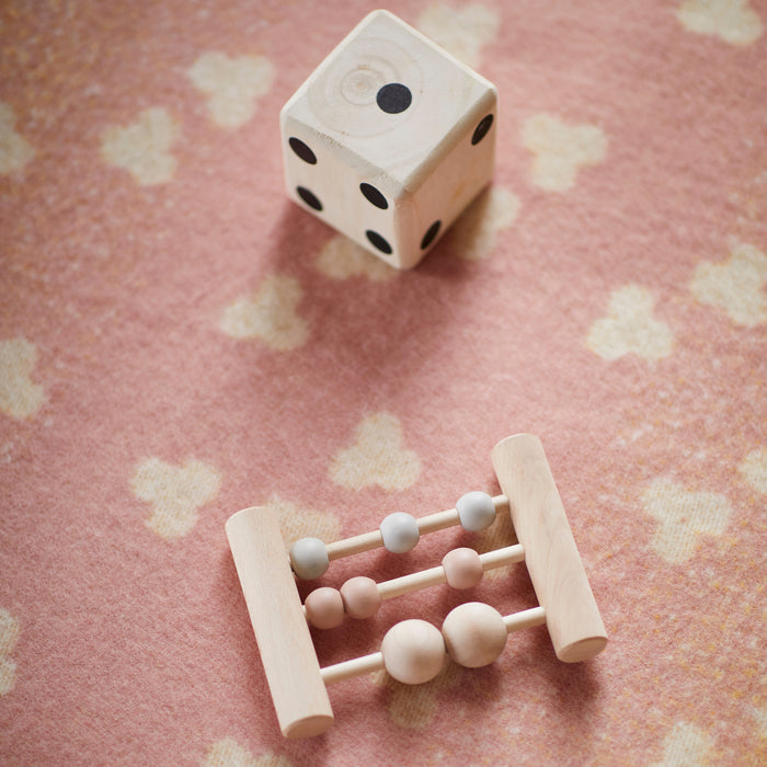 Røros Tweed Melvin Plaid - Lichtroze / Lichtblauw