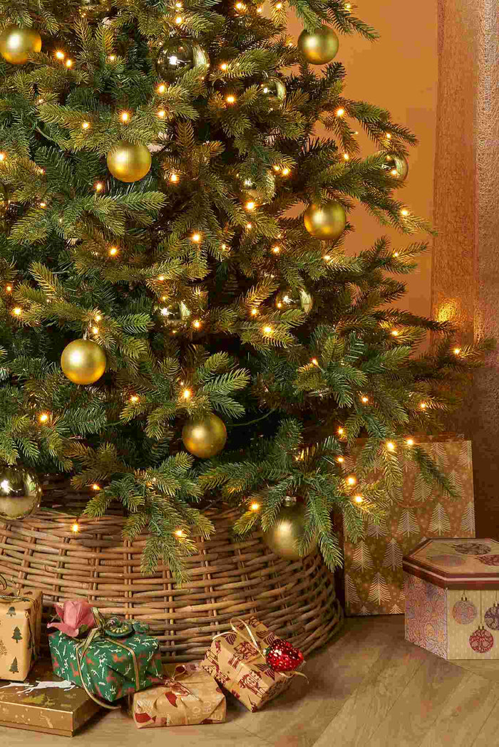 Black Box Kunstkerstboom Grimshaw - 132x132x185 cm - LED lampjes - Groen