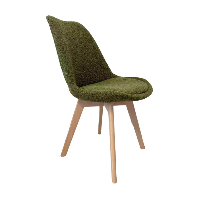 sweeek - Getextureerde bouclé Scandinavische stoelen met beukenhouten