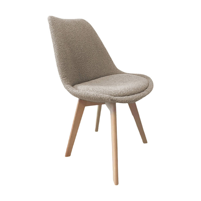 sweeek - Getextureerde bouclé Scandinavische stoelen met beukenhouten