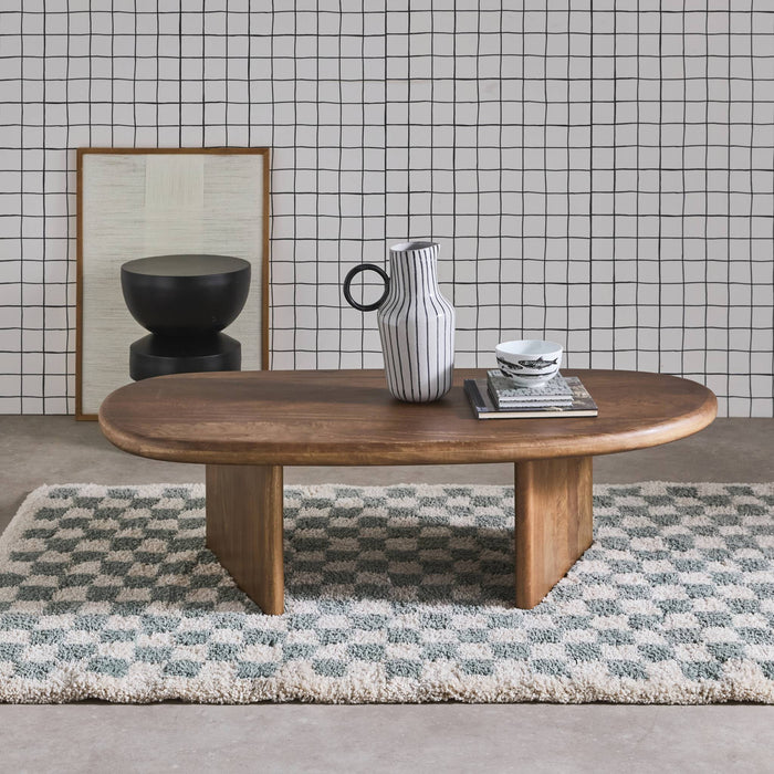 sweeek - Ovale salontafel van mangohout