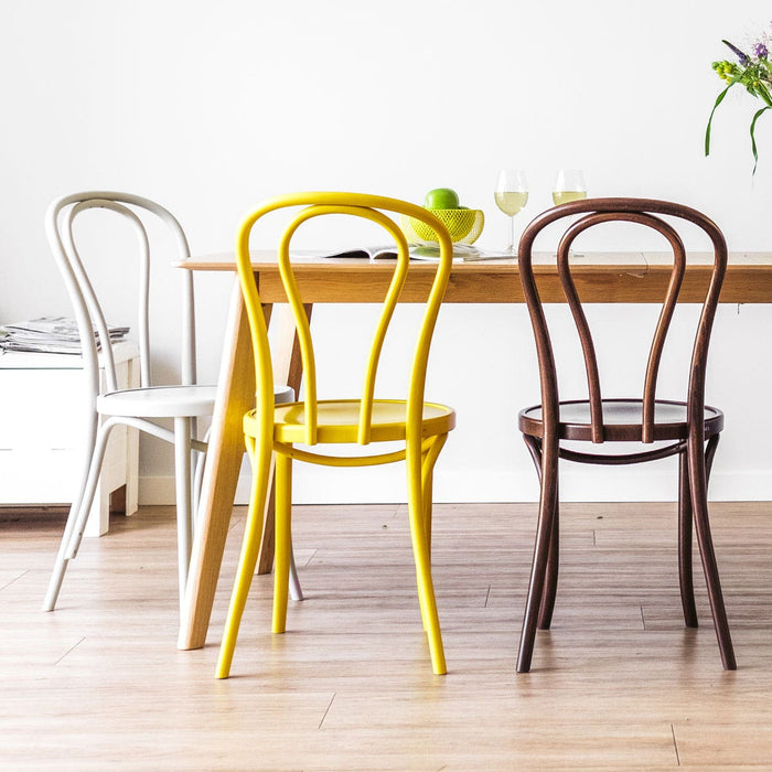 Fameg Vienna Thonet No. 18 houten bistrostoel geel