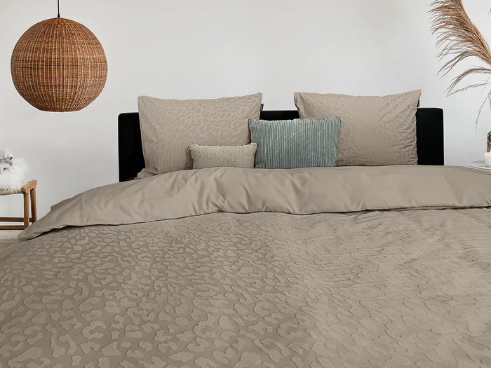 Eleganzzz Dekbedovertrek Micro Mink Leopard - royal sand