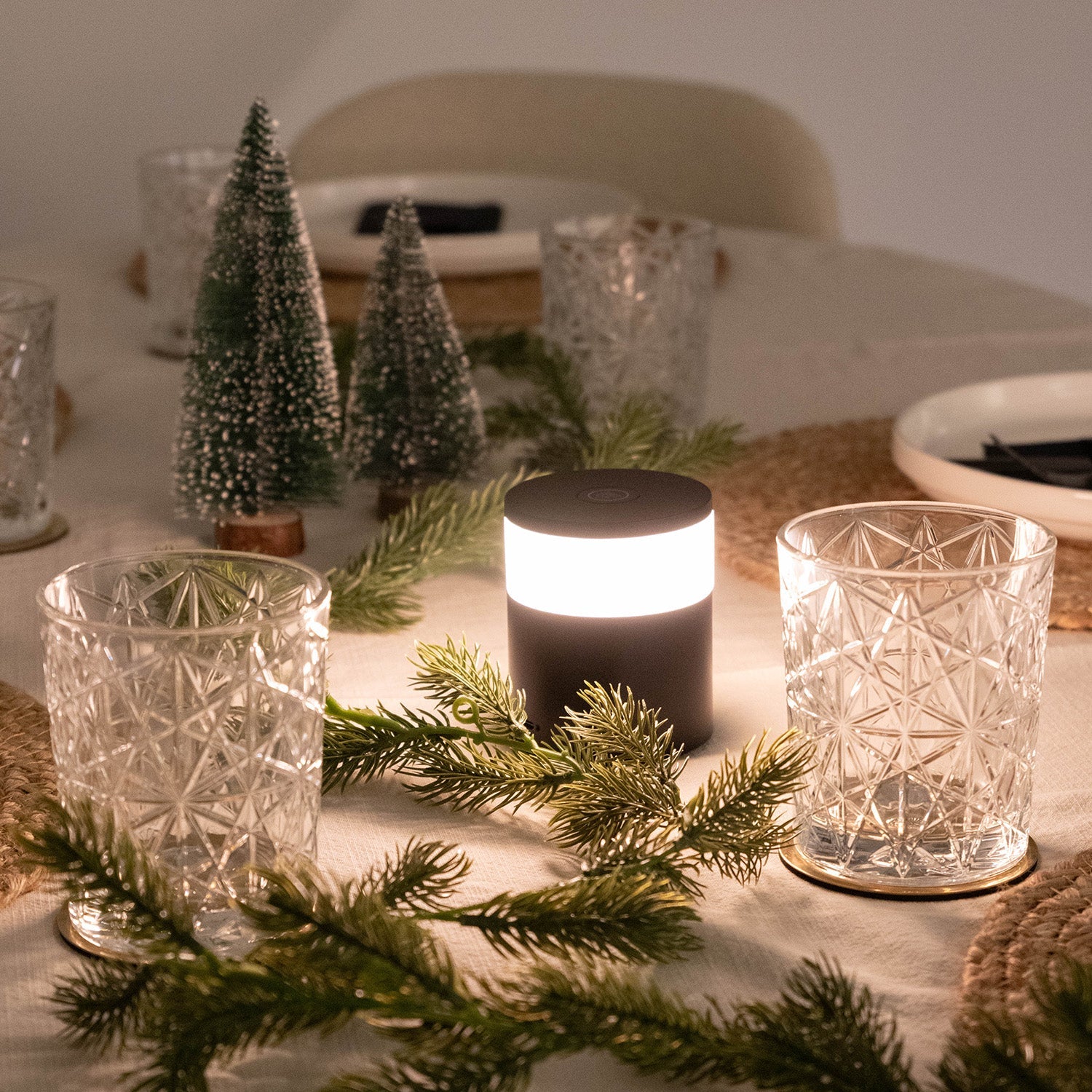 Atmooz Utah Tafellamp – Zwart – Ø7x10cm – Oplaadbaar – LED