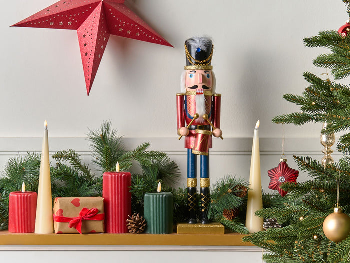 Beliani - HOGSJON - Decoratief figuur - Rood - Dennenhout