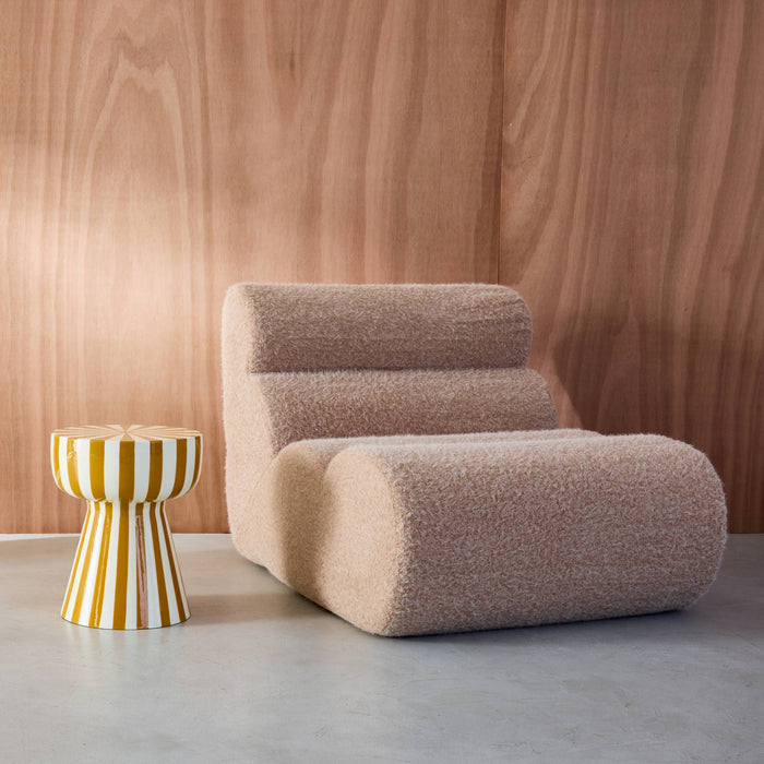 sweeek - Bijzettafel, nachtkastje, geëmailleerd staal gestreept