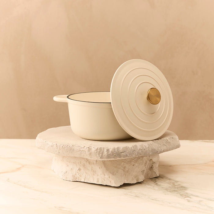 Byron gietijzeren braadpan 24 CM - Met deksel