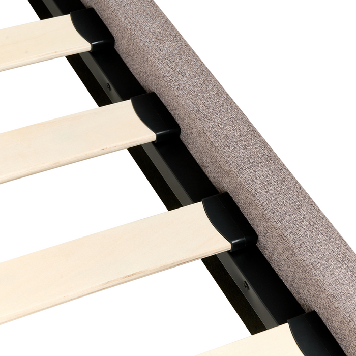 Beliani - CORIO - Tweepersoonsbed - Taupe - 180 x 200 cm - Polyester