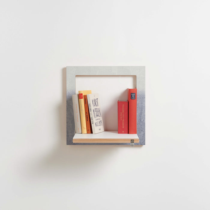 Fläpps plank 40x40-1 - Fading Grey door Monika Strigel