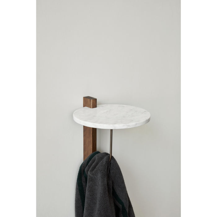 Audo Copenhagen Corbel wandplank donker eiken|Carrara marmer