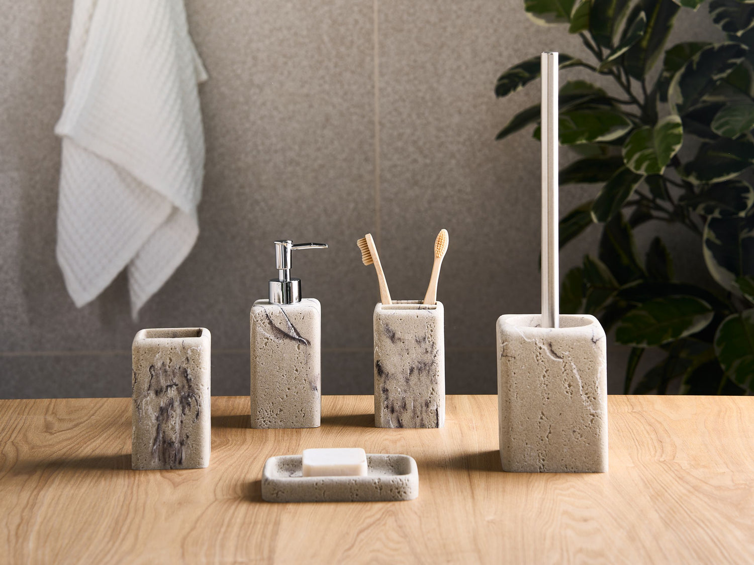 Beliani - VILCANOTA - Badkameraccessoireset - Beige - Polyresin