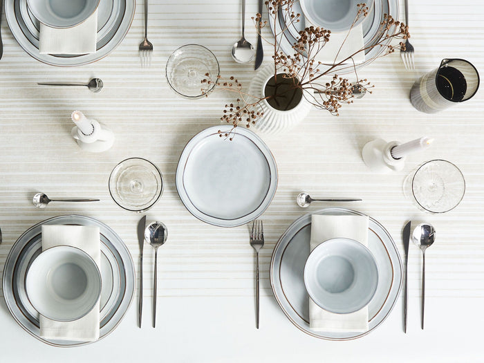 Beliani - CHIVES - Serviesset 24 delig - Lichtgrijs - Steengoed