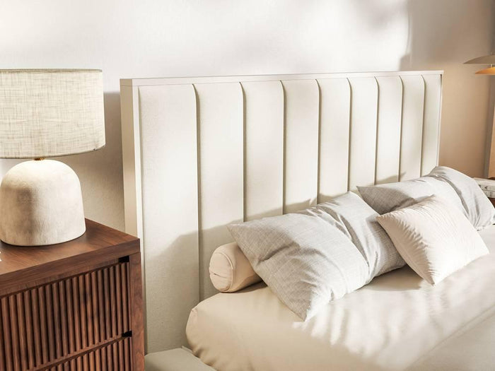 NADUVI Collection Bedframe Taavi fluweel met verlichting 180 x 200 cm