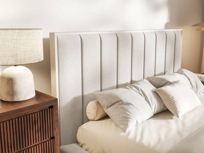 NADUVI Collection Bedframe Taavi chenille met verlichting 140 x 200 cm