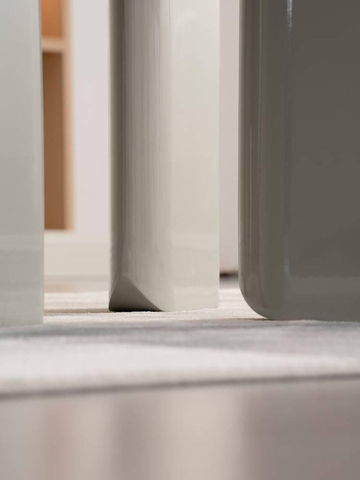 NADUVI Collection Eettafel Pondoro