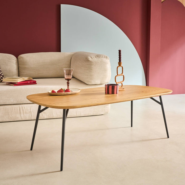 sweeek - Rechthoekige salontafel eikeneffect met zwarte metalen poten