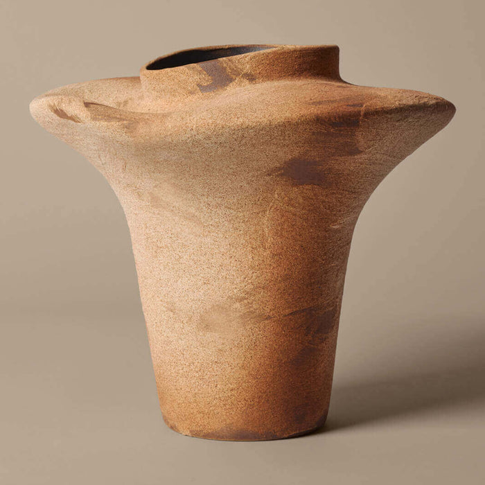 Ferm Living Evio Vaas H 35 cm - Burnt Umber