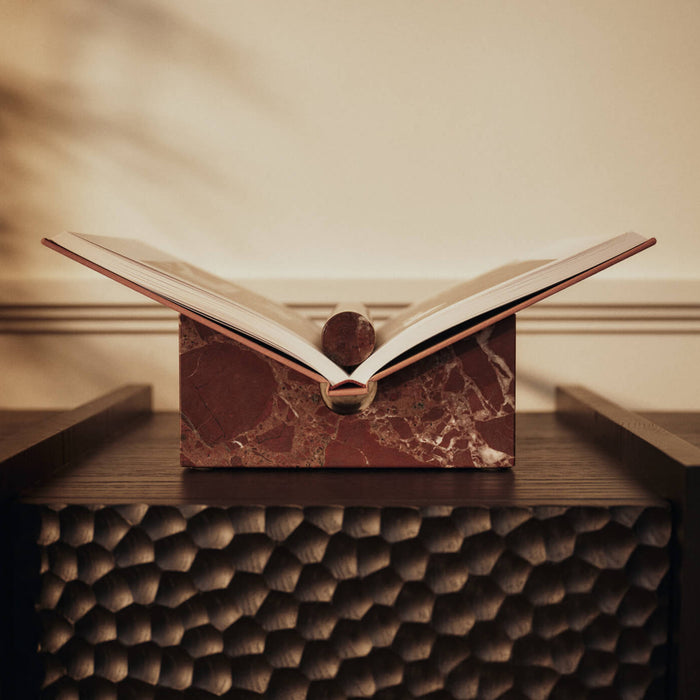 Ferm Living Tvara Boekenstandaard - Rosso Levanto