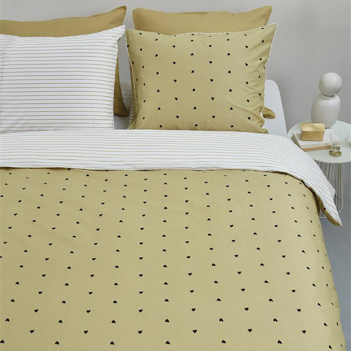 vtwonen Striped Hearts Dekbedovertrek 140 x 200/220 cm - Geel