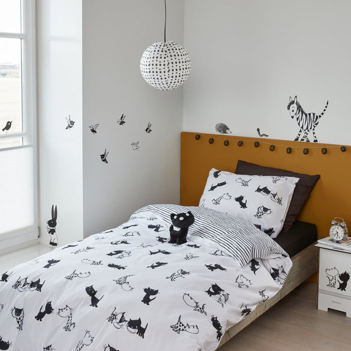Beddinghouse x Fiep Amsterdam Pim en Pom Dekbedovertrek 100 x 135 cm - Zwart