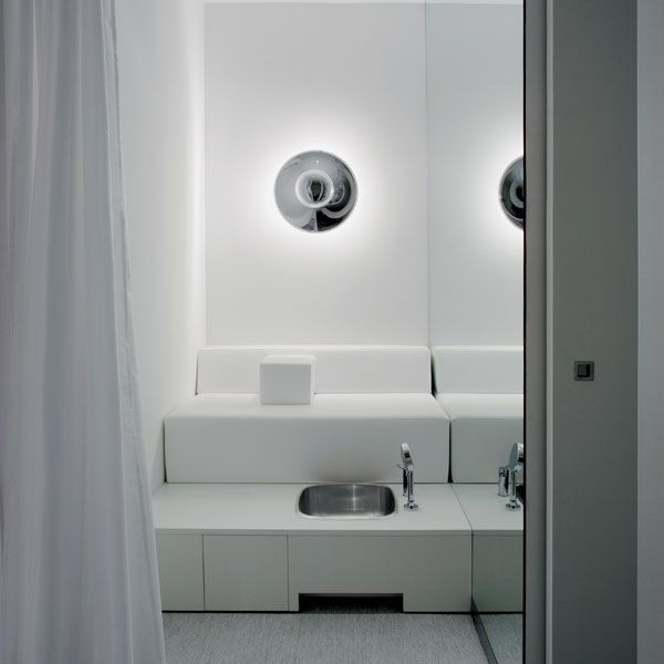 Vibia Funnel 2004 plafond- en wandlamp small White