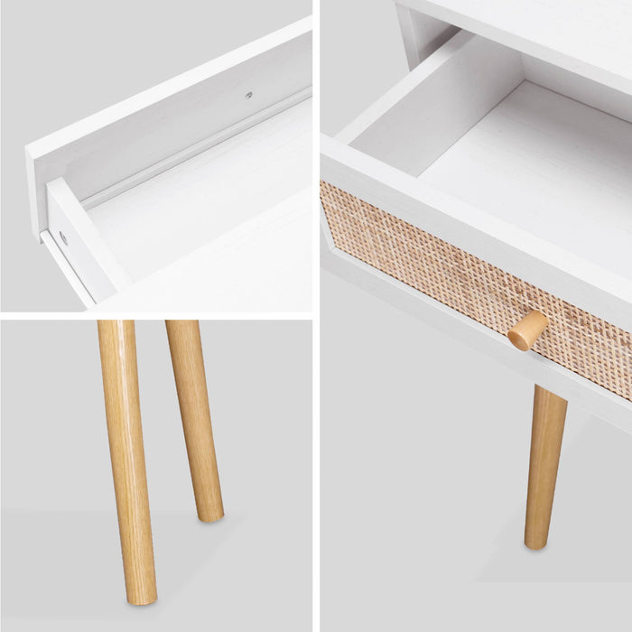 sweeek - Sidetable met rotan