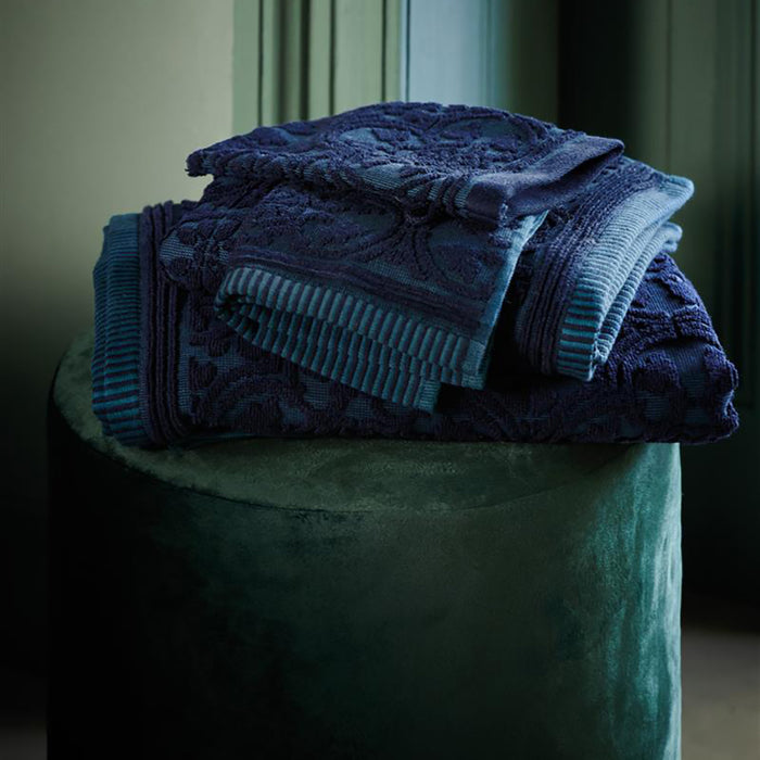 Pip Studio Tile de Pip Badhanddoek 70 x 140 cm - Donkerblauw