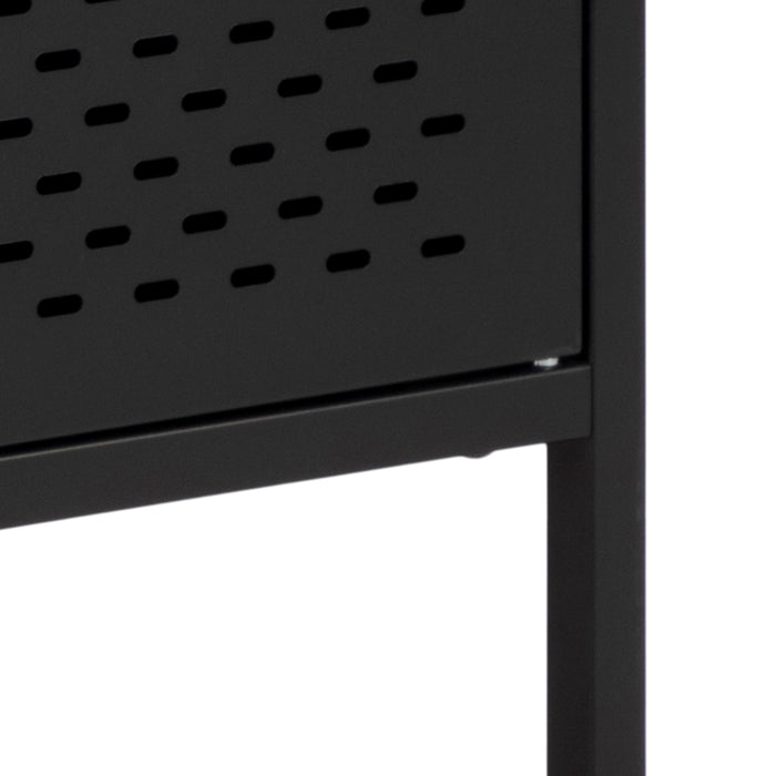 by fonQ  Aria Dressoir