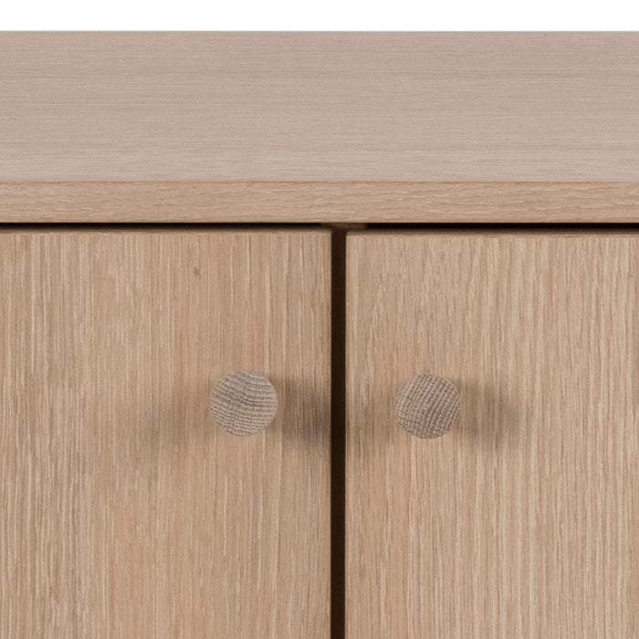 by fonQ Per Dressoir
