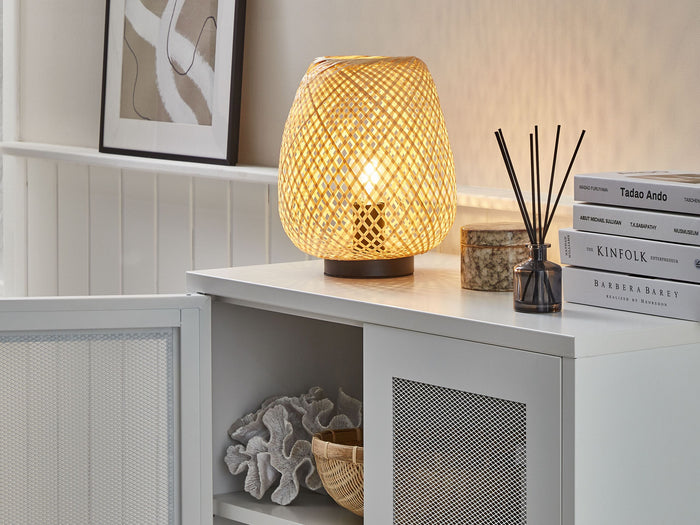 Beliani - BOMU - Tafellamp - Lichtbruin - Bamboehout